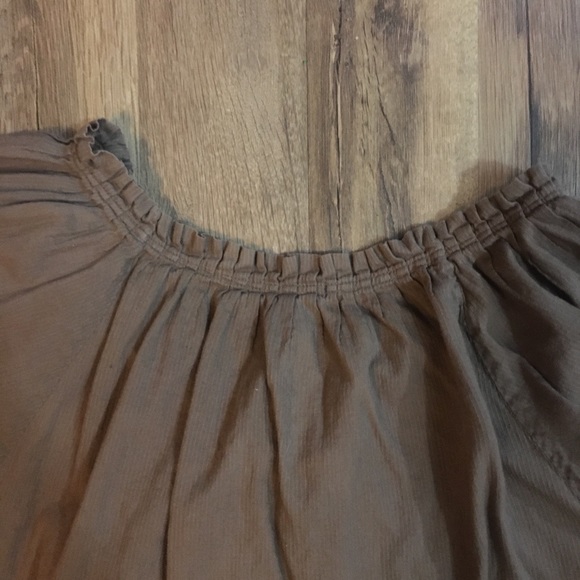 GAP Ruffled Blouse - Picture 5 of 6